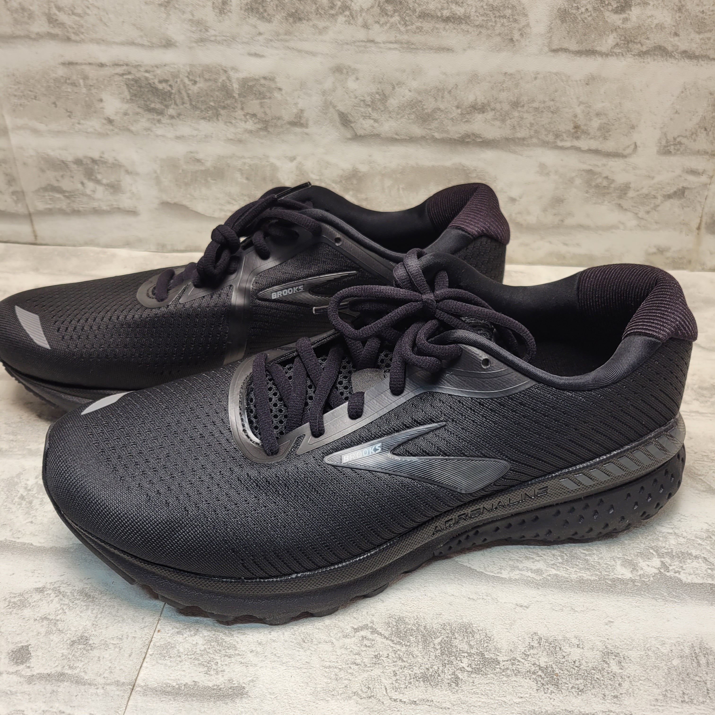 Brooks Adrenaline GTS 20 Men's, 10 Extra Wide, Black (7845363810542)